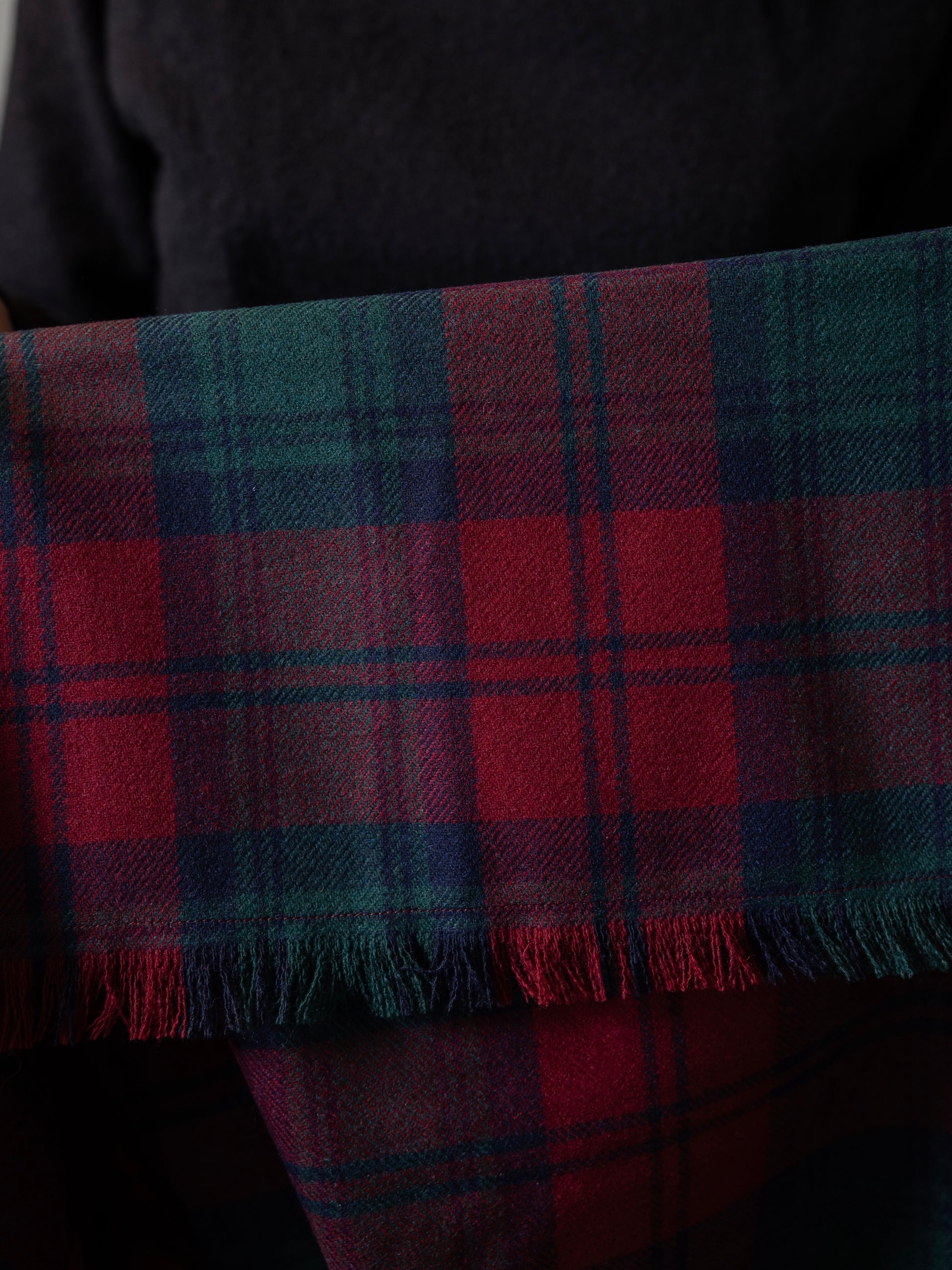 gonna longuette tartan bordeaux con frange dettaglio